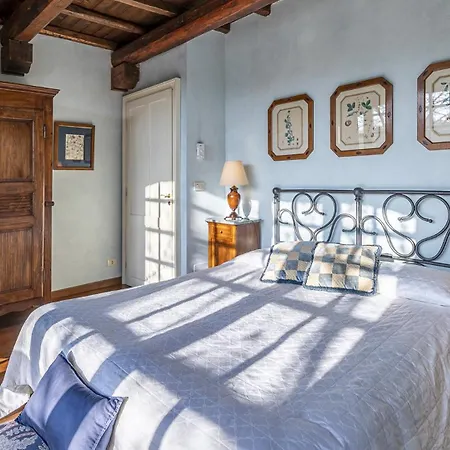 Il Roseto 10, Emma Vila *