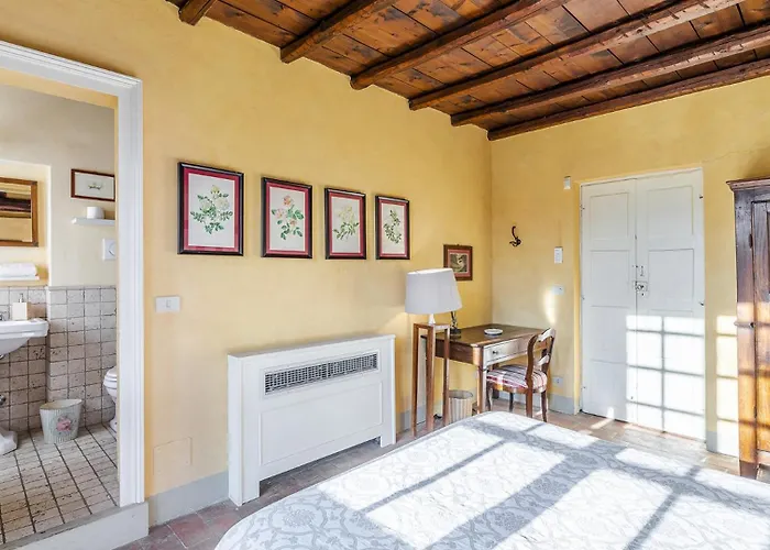 Il Roseto 10, Emma Villa